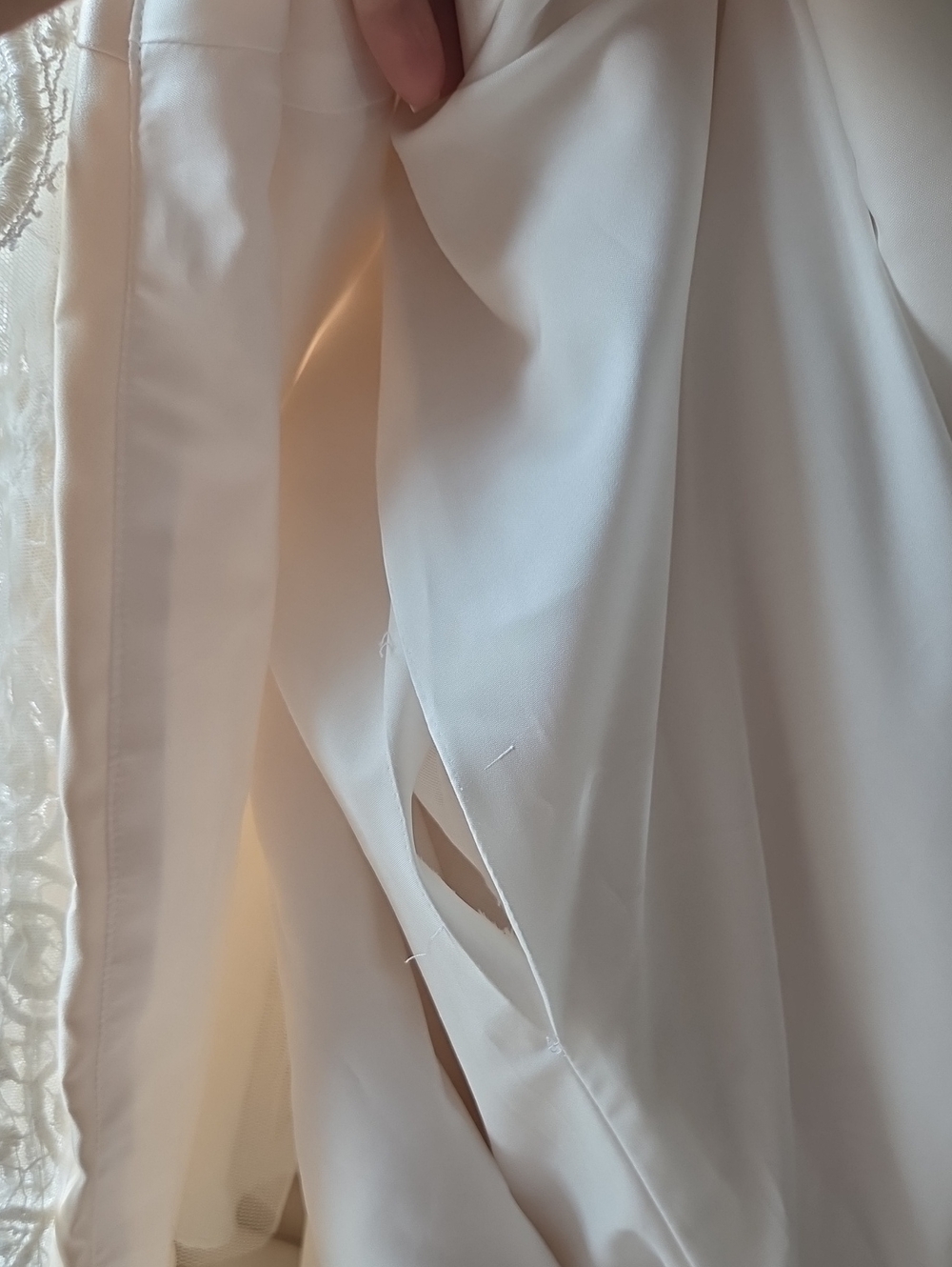 Size 4 ivory on cream crochet lace strapless fitted trumpet bridal gown Mori Lee - Picture 9 of 10